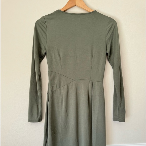 Bar lll Olive Green Long Sleeve Dress - Picture 6 of 6